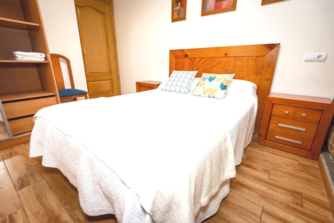 Apartamentos Navalin Tapia De Casariego Zewnętrze zdjęcie