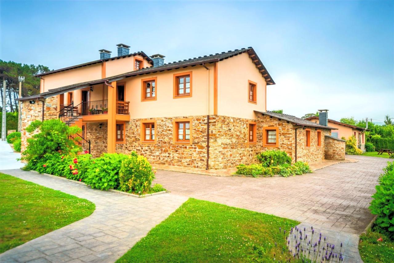 Apartamentos Navalin Tapia De Casariego Zewnętrze zdjęcie