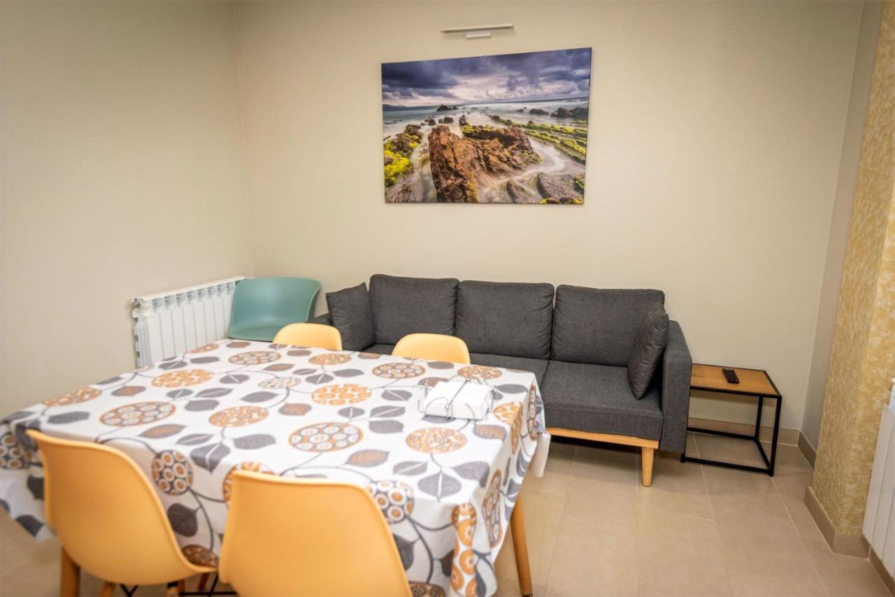 Apartamentos Navalin Tapia De Casariego Zewnętrze zdjęcie