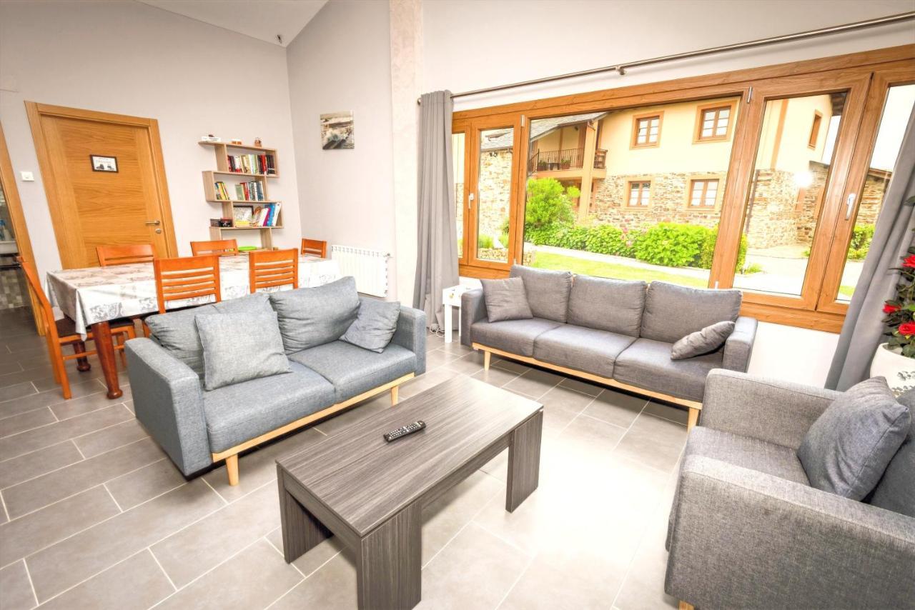Apartamentos Navalin Tapia De Casariego Zewnętrze zdjęcie
