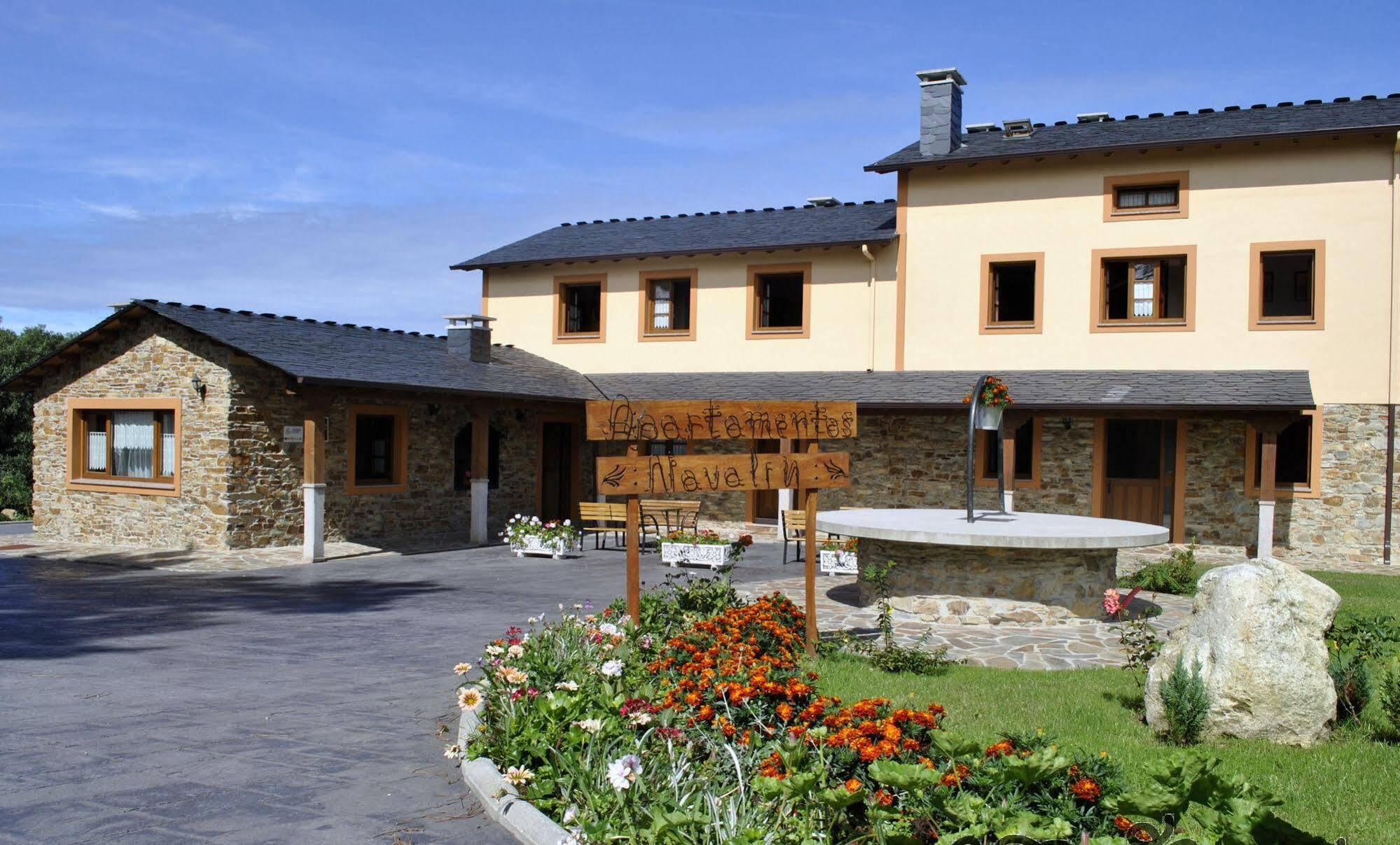 Apartamentos Navalin Tapia De Casariego Zewnętrze zdjęcie